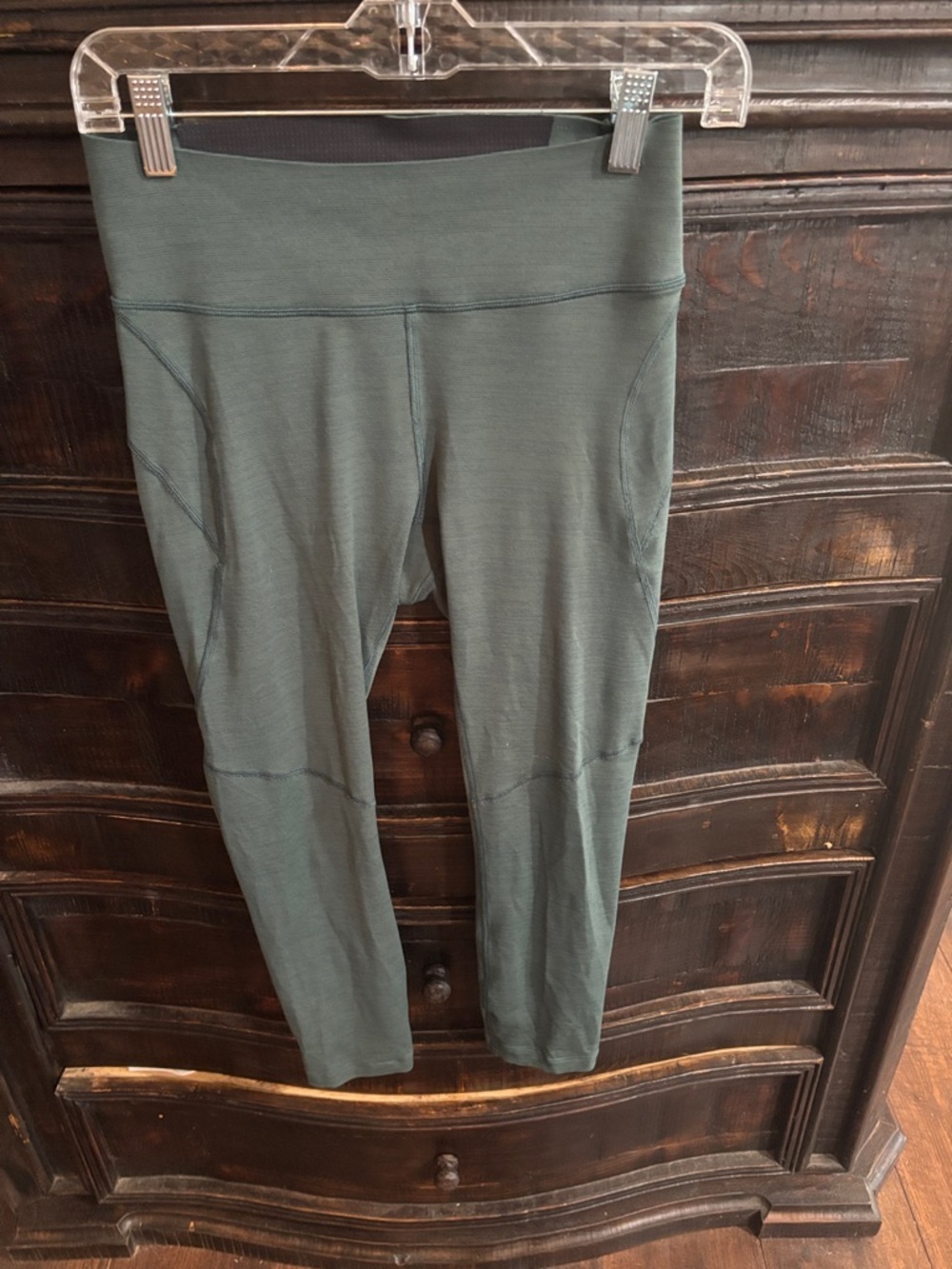 Outdoor Voices Women's Size S Hunter Green 7/8 Warmup Leggings Pants